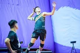 里约网球公开赛：科梅萨纳爆冷逆转兹维列夫晋级四强